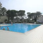 Azzurro Via Livenza 1 Apartament