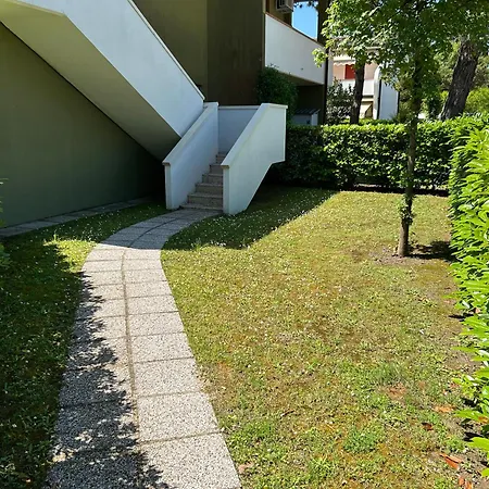 Azzurro Via Livenza 1 Apartament